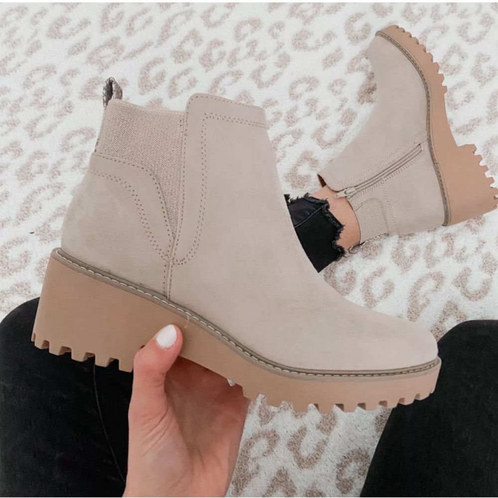 Dolce Vita Rielle Ankle Bootie - Picture 2 of 7